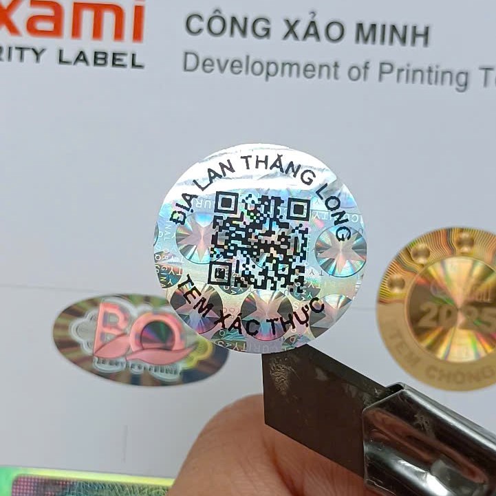 vuông-bạc-tròn-QR